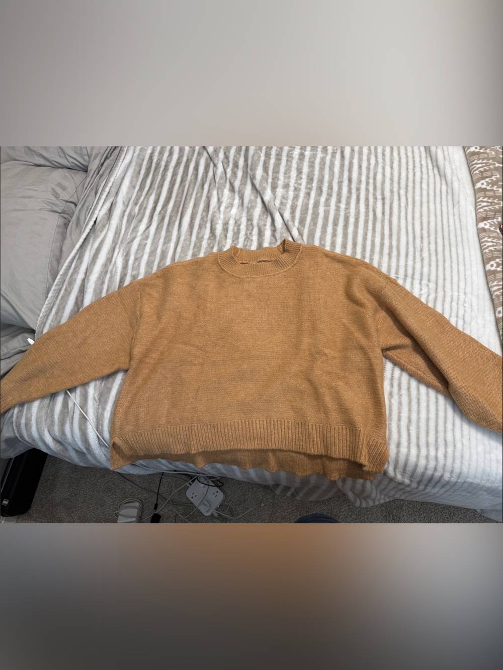 American Eagle Outfitters Women’s Crewneck Sweater - Camel Brown